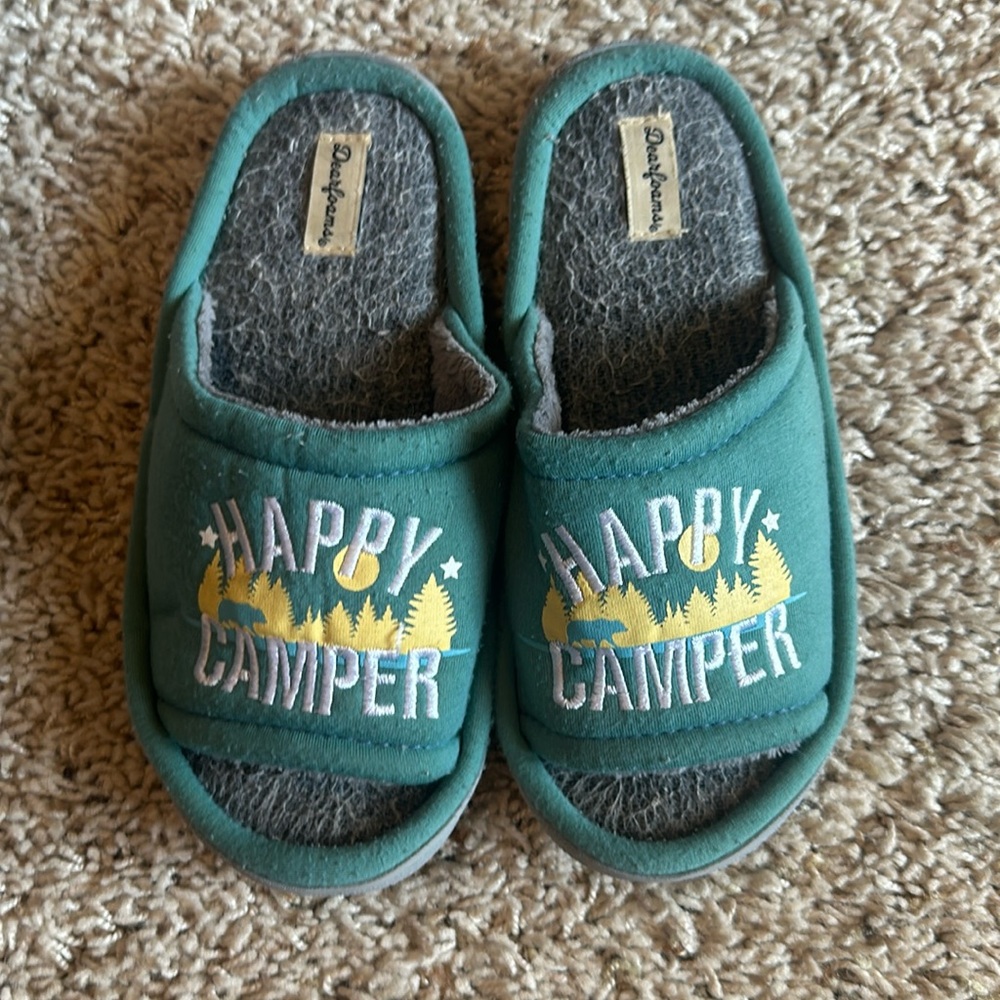 Dearfoams Girls Slippers